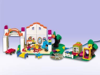 2927-1 {House with CD-ROM}