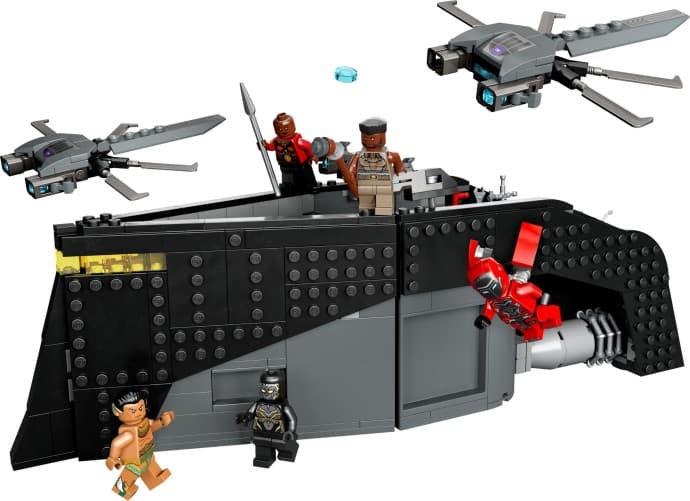 76214-1 Black Panther: War on the Water