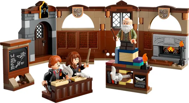 Hogwarts Castle: Charms Class, harry-potter, 204 pcs