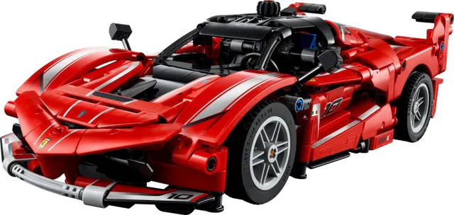 Ferrari FXX K, technic, 897 pcs